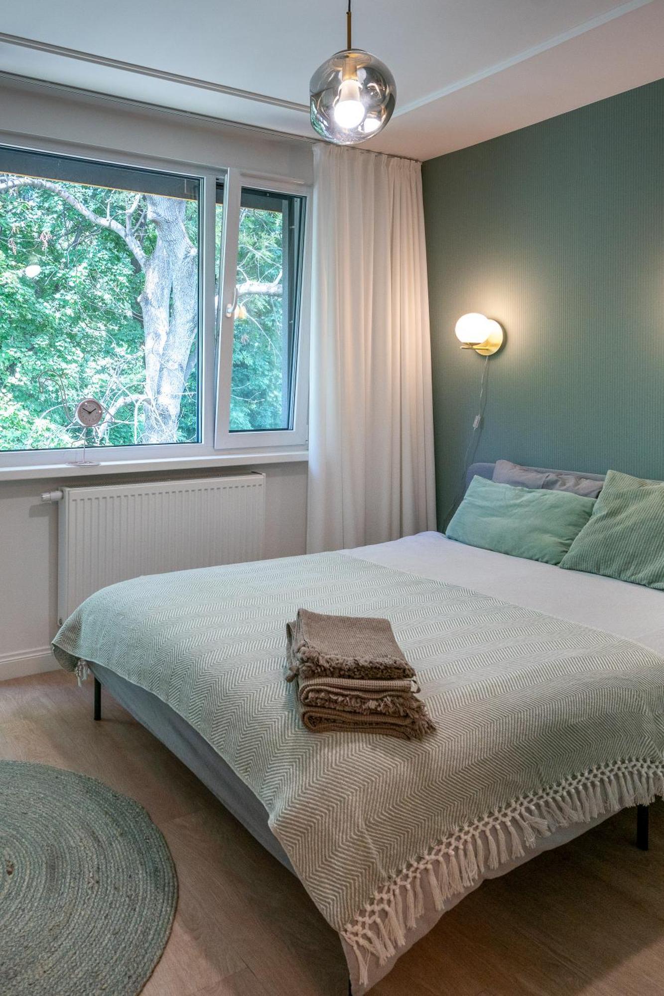 Apartament Fala Metro Sgh Klub Stodola Parking Parkview Fast Wifi Varsó Kültér fotó
