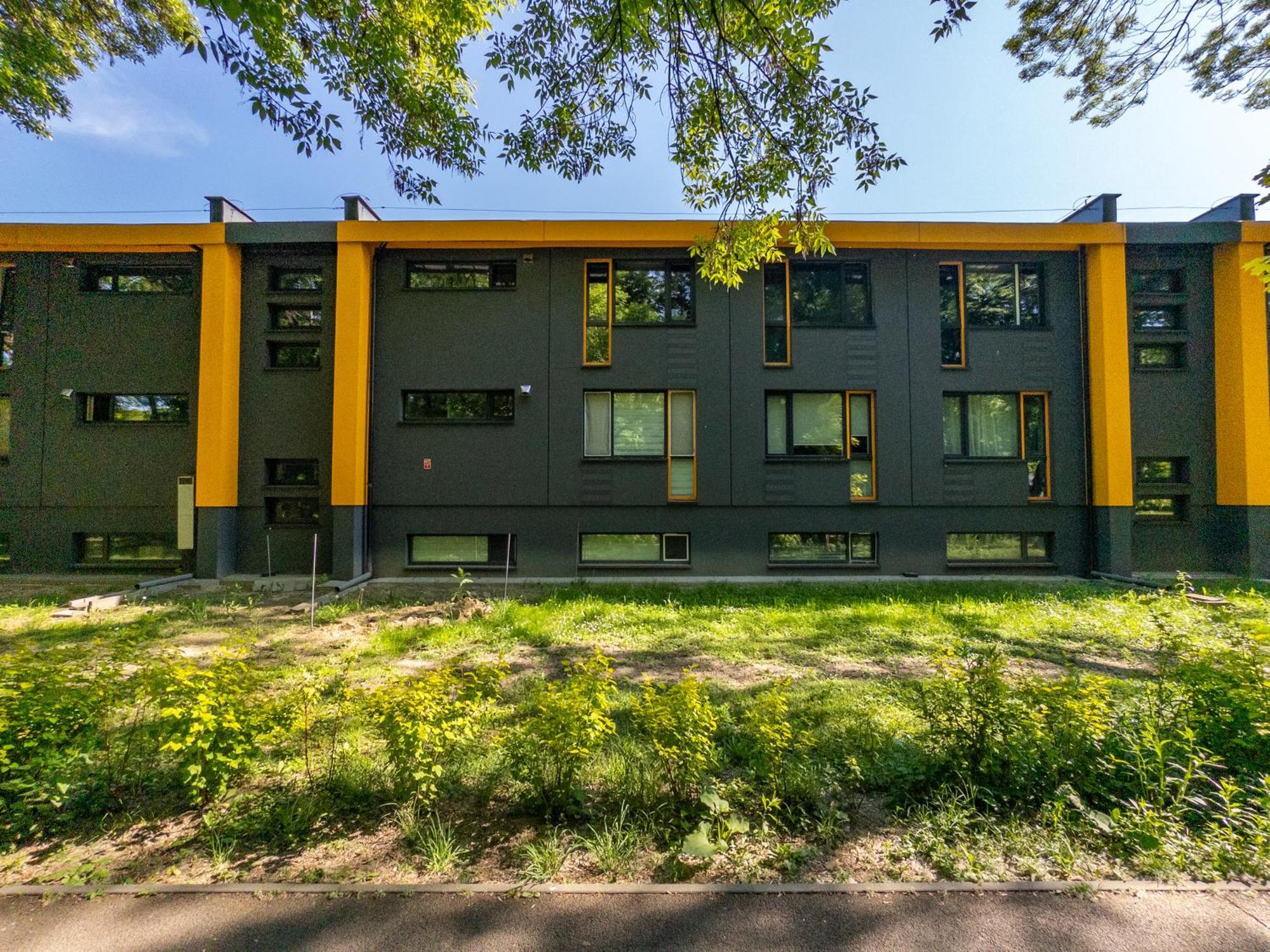 Apartament Fala Metro Sgh Klub Stodola Parking Parkview Fast Wifi Varsó Kültér fotó